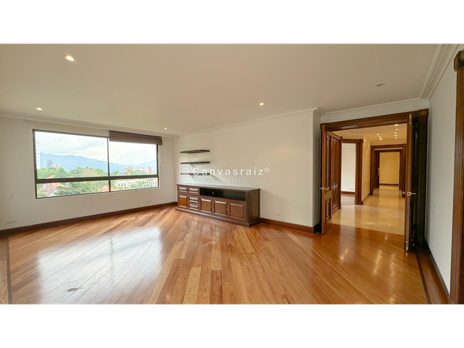 Apartamento de 5 alcobas en venta en El Poblado, Medellín, 425 m² · foto 15 de 17