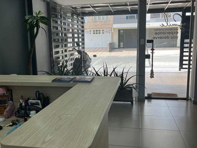 Edificio en venta en El Ingenio, Cali, 860 m² · foto 3 de 24