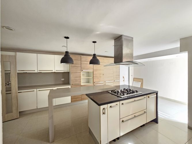 Casa de 3 alcobas en venta en Villa Campestre, Barranquilla, 300 m² · foto 8 de 24