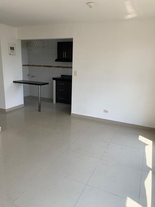 Apartamento de 2 alcobas en venta en Caney, Cali, 62 m² · foto 4 de 12