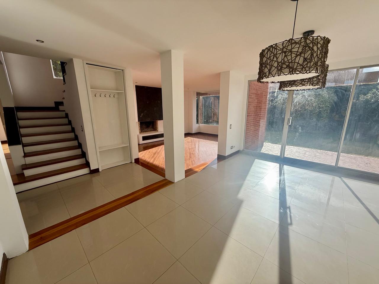 Casa en venta en Cr. Pinar De Calahorra, Cajicá · foto 9 de 19