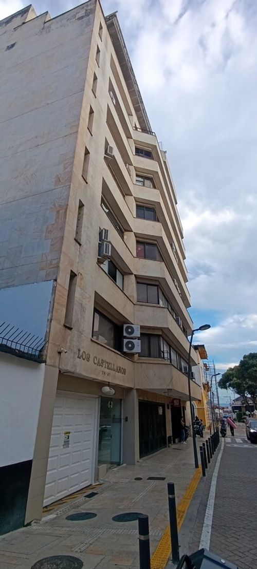 Oficina en arriendo en Centro, Bucaramanga, 45 m² · foto 2 de 9
