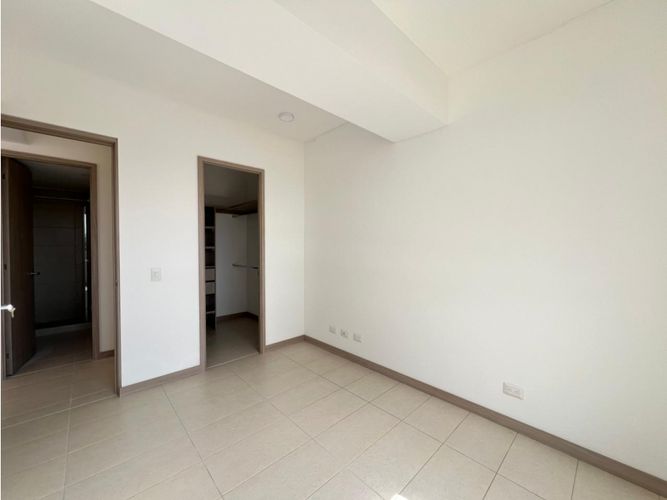 Apartamento de 2 alcobas en venta en El Porvenir, Rionegro, 60 m² · foto 5 de 7