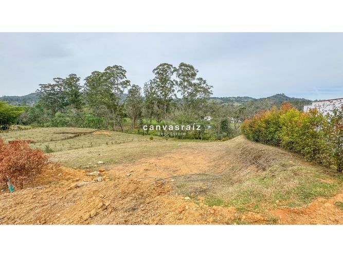 Lote en venta en Llano Grande, Rionegro, 1800 m² · foto 9 de 9