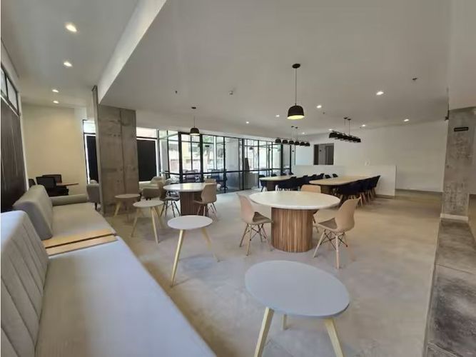 Apartaestudio en venta en Chicó Navarra, Bogotá, 27 m² · foto 9 de 24