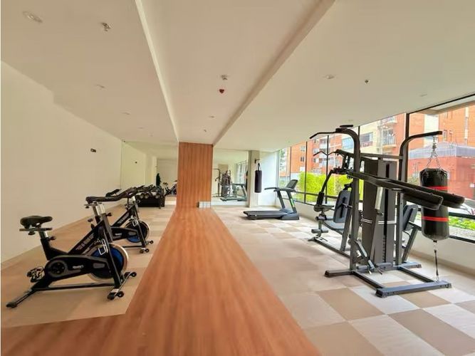 Apartaestudio en venta en Chicó Navarra, Bogotá, 27 m² · foto 17 de 24