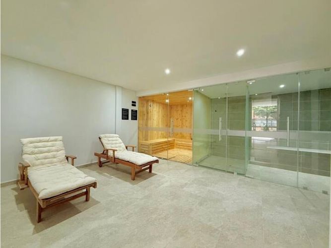 Apartaestudio en venta en Chicó Navarra, Bogotá, 27 m² · foto 18 de 24
