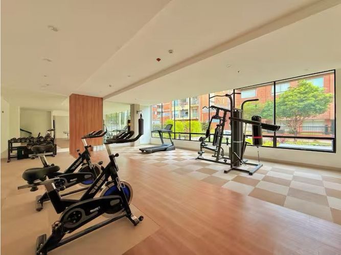 Apartaestudio en venta en Chicó Navarra, Bogotá, 27 m² · foto 21 de 24