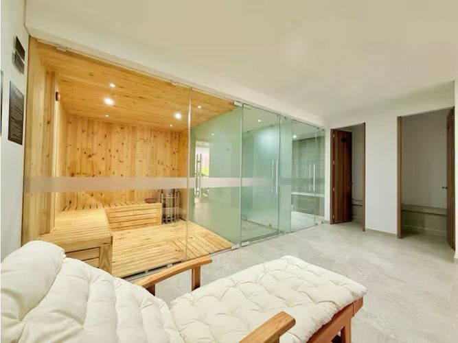 Apartaestudio en venta en Chicó Navarra, Bogotá, 27 m² · foto 23 de 24