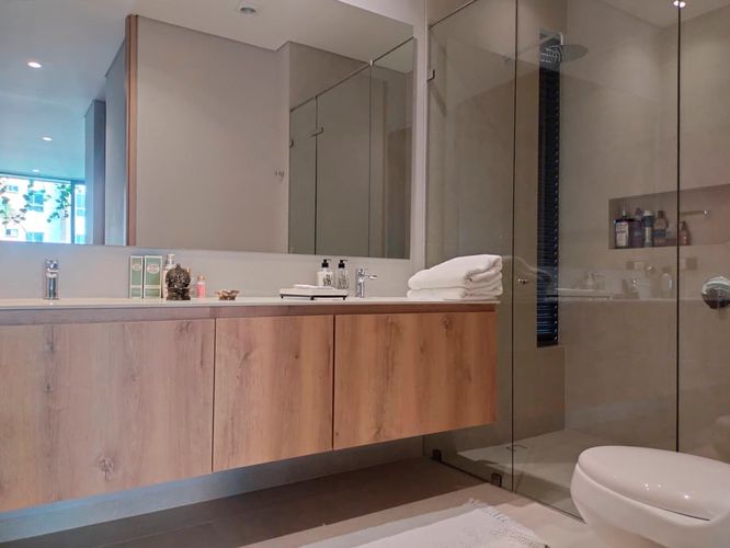 Apartamento de 2 alcobas en venta en El Poblado, Medellín, 122 m² · foto 12 de 15