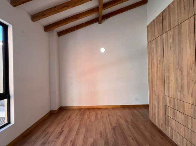 Casa de 4 alcobas en venta en San Antonio De Prado, Rionegro, 170 m² · foto 10 de 15