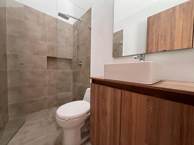 Casa de 4 alcobas en venta en San Antonio De Prado, Rionegro, 170 m² · foto 14 de 15