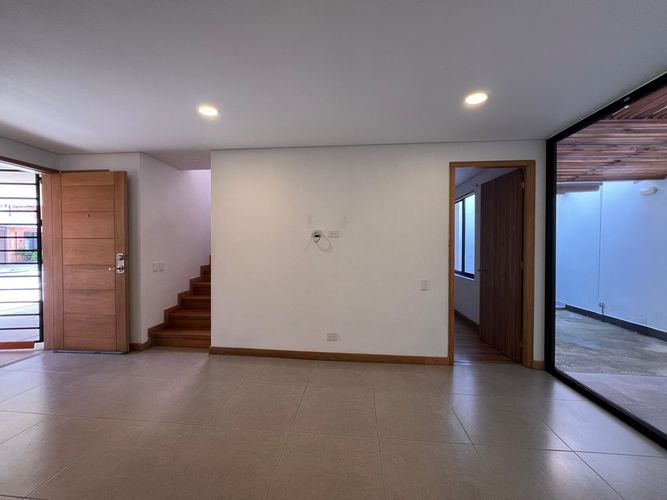 Casa de 4 alcobas en venta en San Antonio De Prado, Rionegro, 170 m² · foto 12 de 15