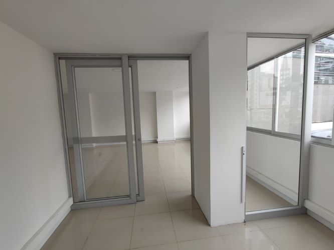 Edificio en arriendo en Cable, Manizales, 670 m² · foto 22 de 24
