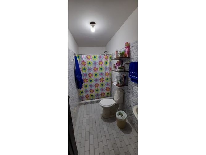 Casa de 8 alcobas en venta en El Poblado Ii, Cali, 180 m² · foto 13 de 20