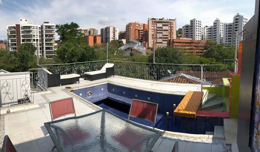 Casa de 4 alcobas en venta en Santa Rita, Cali, 600 m² · foto 13 de 20