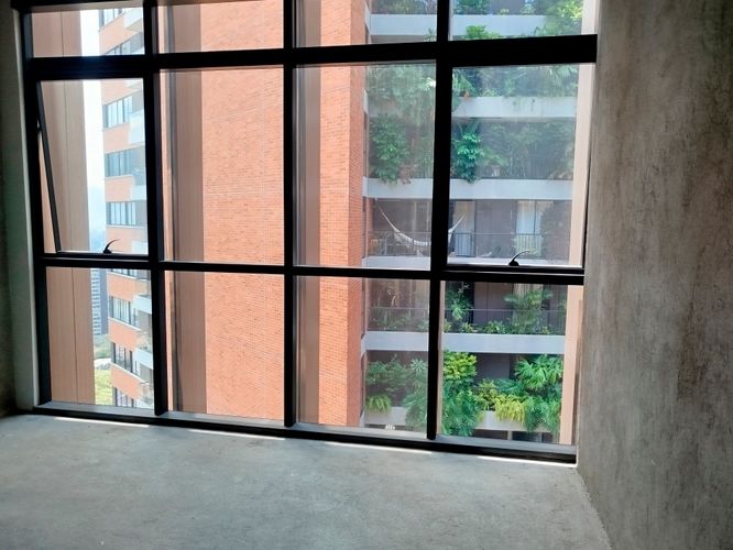 Oficina en arriendo en El Poblado, Medellín, 37 m² · foto 8 de 9
