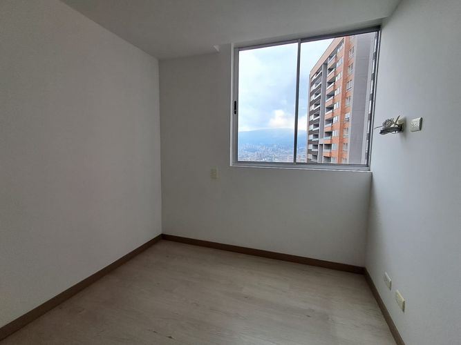 Apartamento en venta en Ditaires, Itagüí · foto 6 de 21