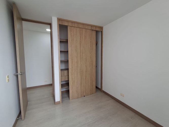 Apartamento en venta en Ditaires, Itagüí · foto 7 de 21