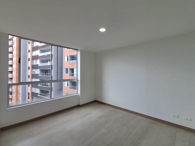 Apartamento en venta en Ditaires, Itagüí · foto 10 de 21
