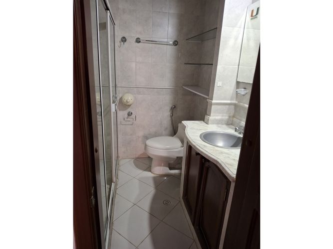 Casa de 5 alcobas en venta en Lagos Del Cacique, Bucaramanga, 650 m² · foto 7 de 24