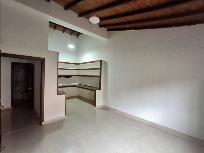 Casa de 5 alcobas en venta en Lagos Del Cacique, Bucaramanga, 650 m² · foto 19 de 24