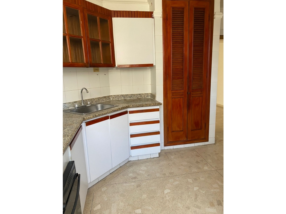 Apartamento en venta en Altos Del Prado, Barranquilla · foto 6 de 19