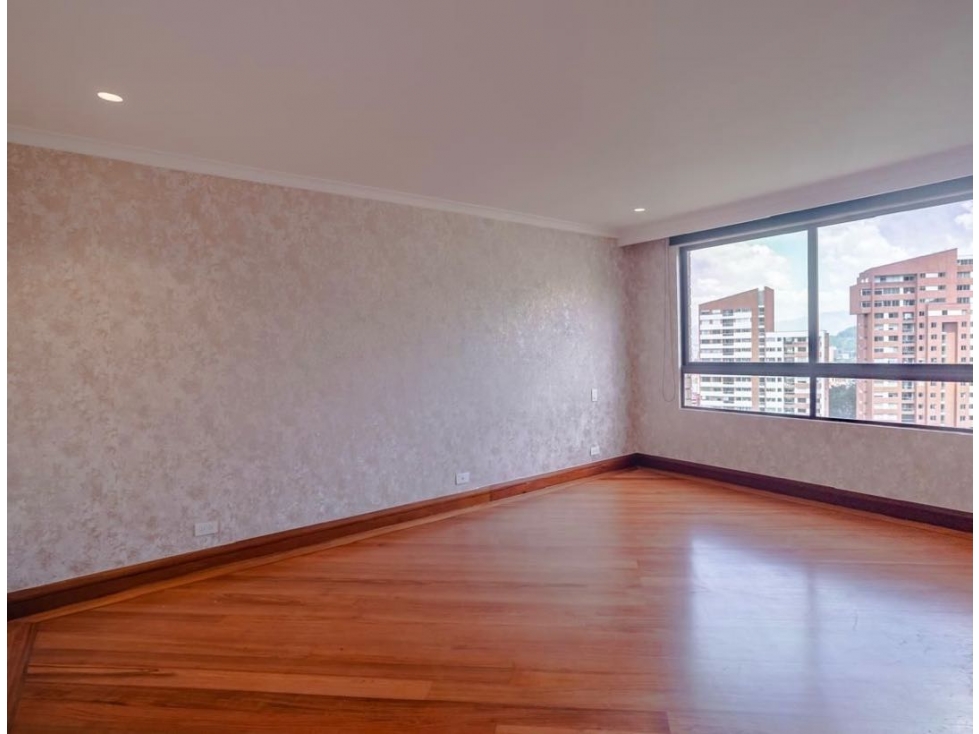 Apartamento en venta en El Poblado, Medellín · foto 22 de 24