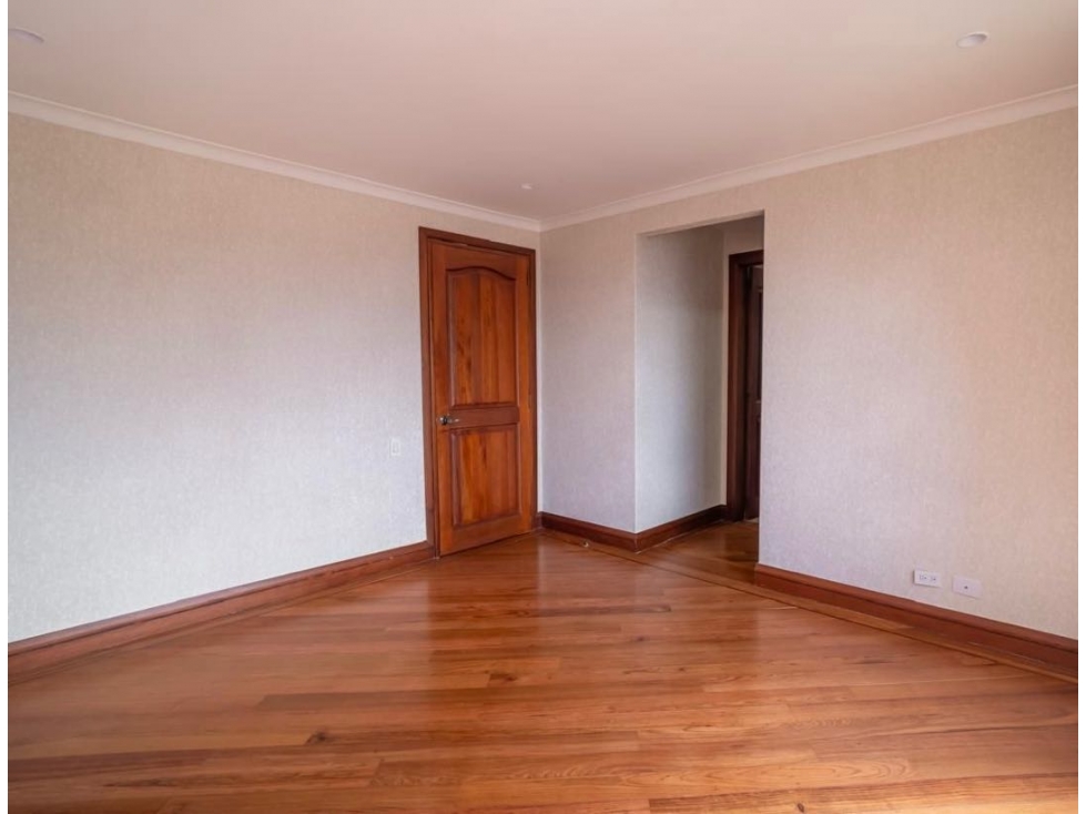 Apartamento en venta en El Poblado, Medellín · foto 23 de 24