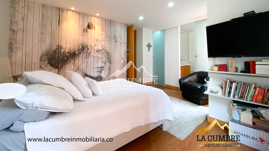 Apartamento de 3 alcobas en arriendo en Los Parra, Medellín, 135 m² · foto 7 de 12