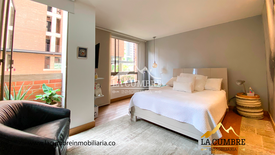 Apartamento de 3 alcobas en arriendo en Los Parra, Medellín, 135 m² · foto 9 de 12