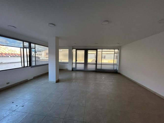 Oficina en venta en Tunja, Tunja, 110 m² · foto 4 de 8