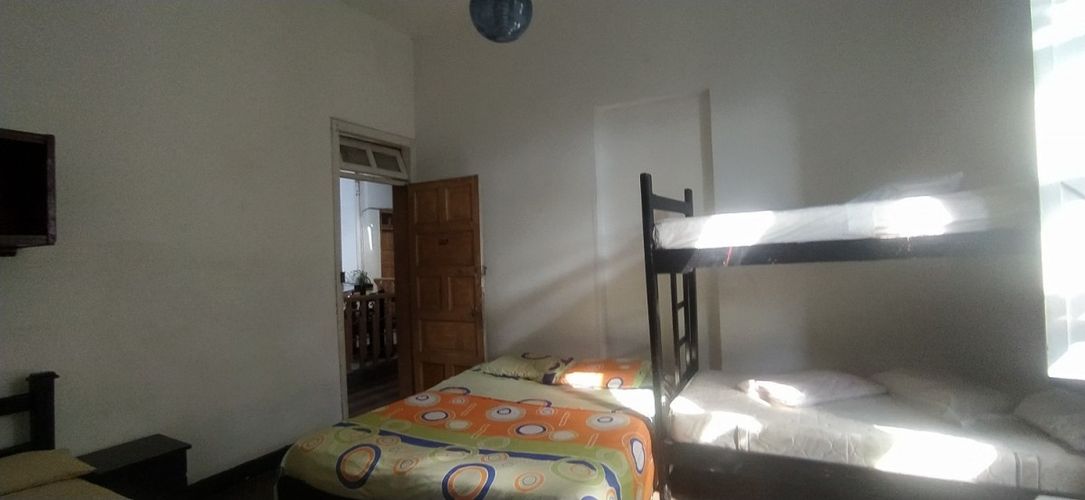 Casa de 19 alcobas en venta en Prado, Medellín, 500 m² · foto 6 de 24