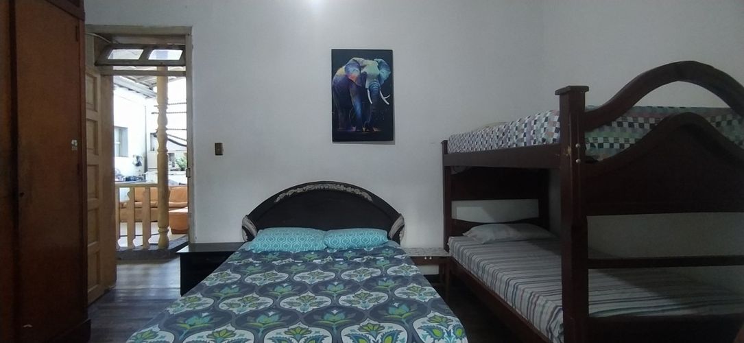 Casa de 19 alcobas en venta en Prado, Medellín, 500 m² · foto 11 de 24