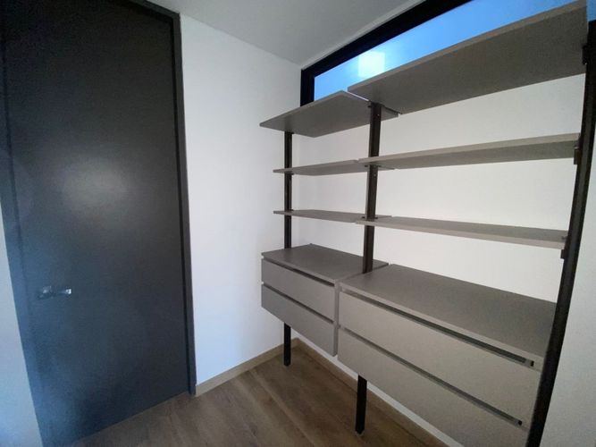 Apartamento de 3 alcobas en arriendo en San Lucas, Medellín, 140 m² · foto 5 de 9
