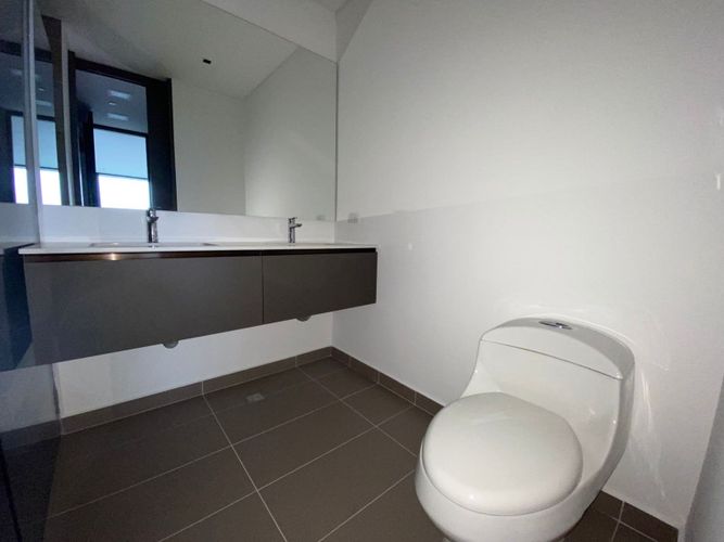Apartamento de 3 alcobas en arriendo en San Lucas, Medellín, 140 m² · foto 7 de 9