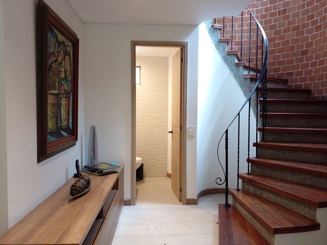 Casa de 3 alcobas en arriendo en El Portal, Envigado, 240 m² · foto 18 de 20