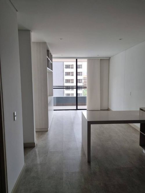 Apartamento de 1 alcoba en arriendo en Loma De Los Gonzalez, Medellín, 55 m² · foto 10 de 10