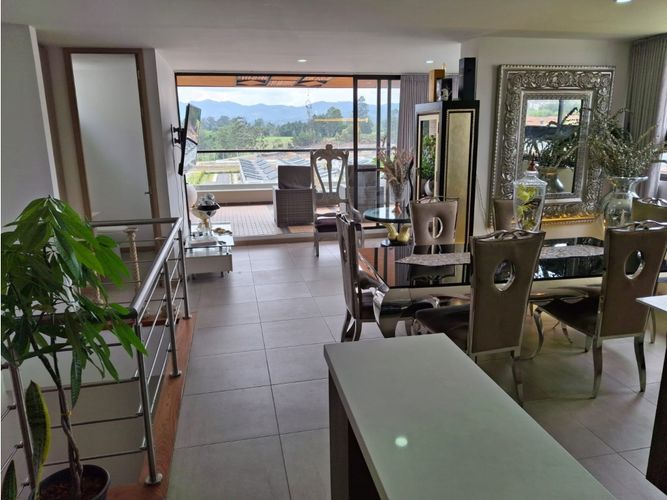 Apartamento de 3 alcobas en venta en Barro Blanco, Rionegro, 154 m² · foto 3 de 13