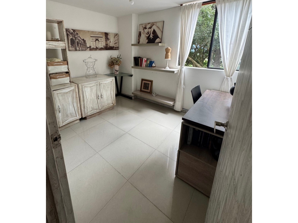 Apartment for sale in Los Balsos, Medellín 5