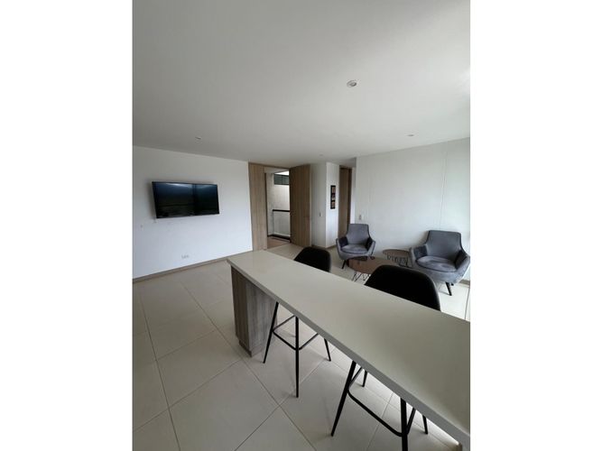 Apartamento de 3 alcobas en venta en Barro Blanco, Rionegro, 78 m² · foto 4 de 11