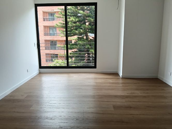 Apartamento de 3 alcobas en venta en Chicó Navarra, Bogotá, 150 m² · foto 12 de 19