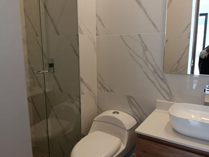 Apartamento de 3 alcobas en venta en Chicó Navarra, Bogotá, 150 m² · foto 16 de 19