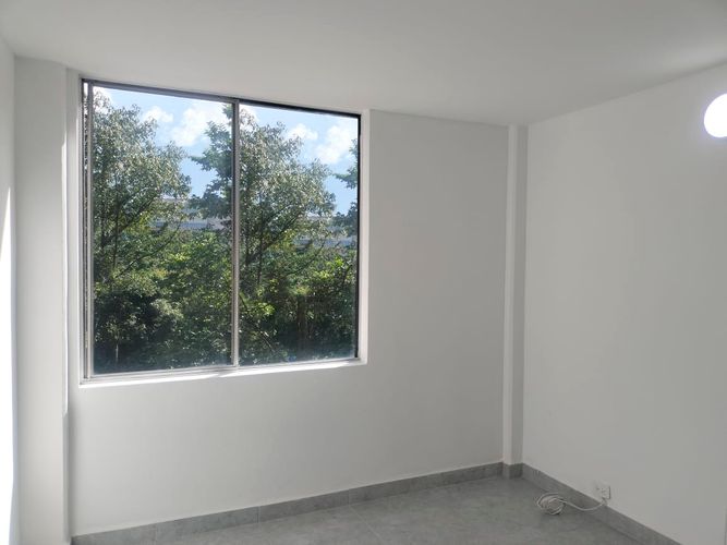 Apartamento de 3 alcobas en arriendo en El Poblado, Medellín, 100 m² · foto 10 de 15
