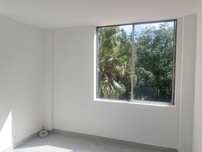 Apartamento de 3 alcobas en arriendo en El Poblado, Medellín, 100 m² · foto 9 de 15