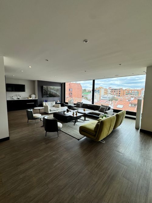 Apartamento de 3 alcobas en venta en Santa Paula, Bogotá, 317 m² · foto 6 de 19