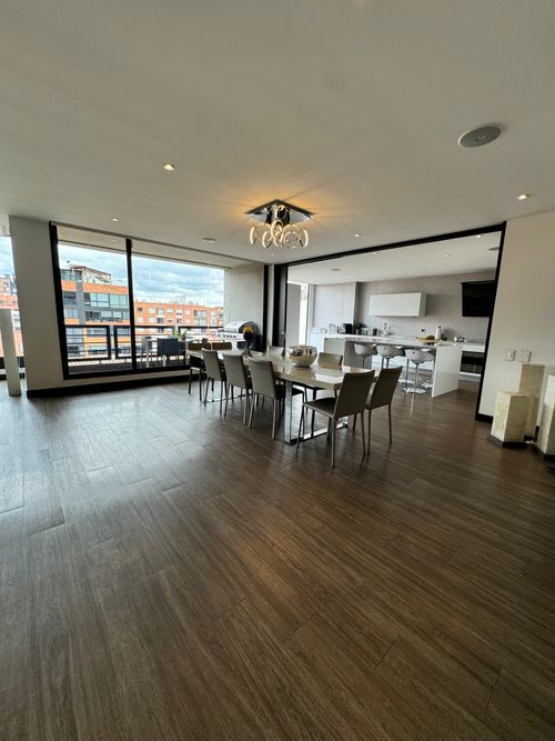 Apartamento de 3 alcobas en venta en Santa Paula, Bogotá, 317 m² · foto 5 de 19