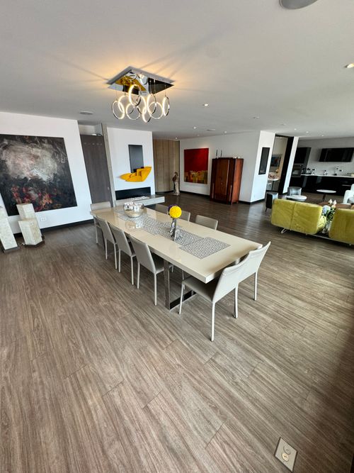 Apartamento de 3 alcobas en venta en Santa Paula, Bogotá, 317 m² · foto 17 de 19