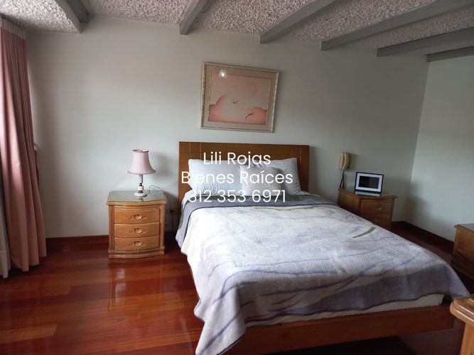 Casa de 4 alcobas en venta en La Floresta, Bogotá, 280 m² · foto 17 de 24
