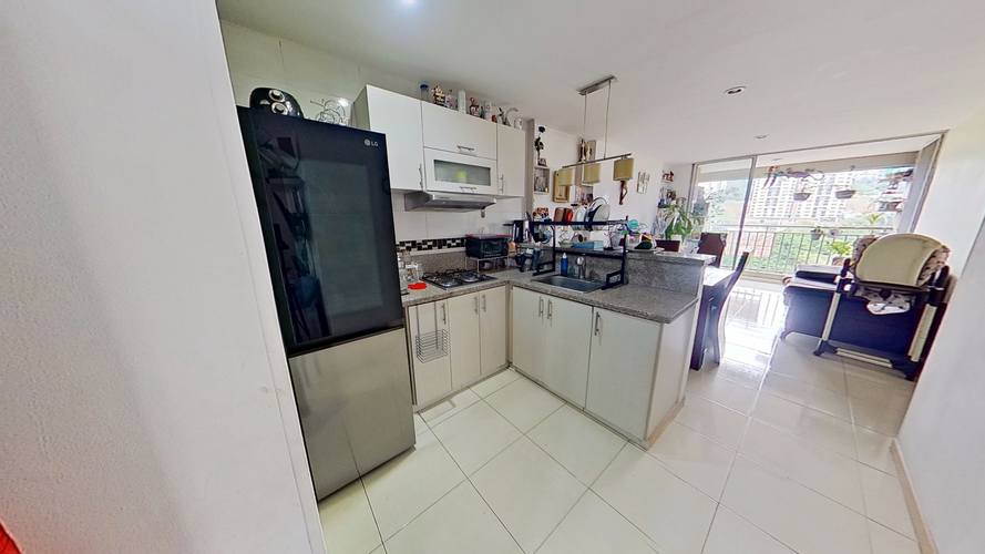 Apartamento en venta en Aguacatal, Cali · foto 3 de 12